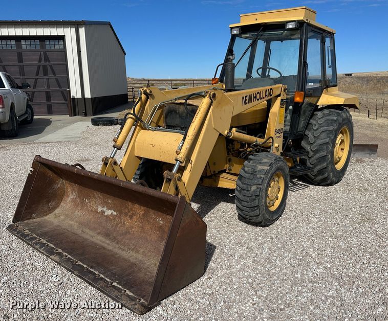 1997 New Holland 545D  industrial tractor - LT9537