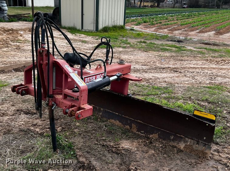 Bush Hog 100  blade - MF9814