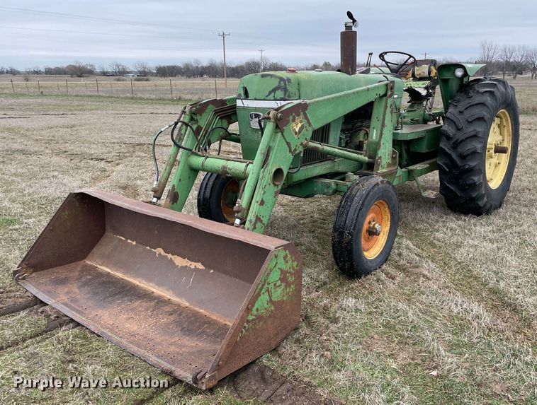 John Deere 2840  tractor - MM9307