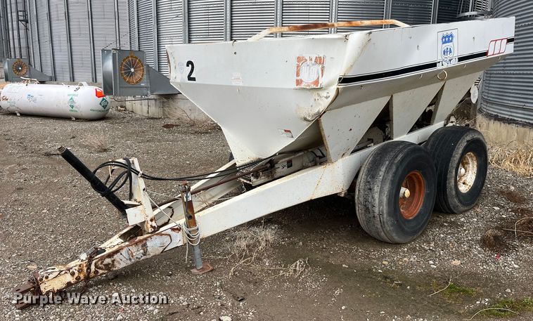 Willmar 600  spreader - MW9504