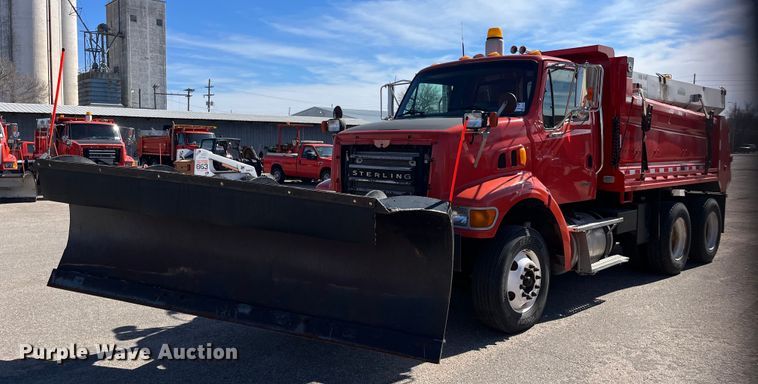 2006 Sterling LT7500  dump truck - DG5381