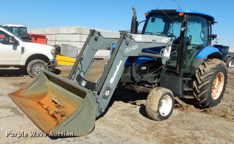 2006 New Holland TS110A  tractor - DK7528