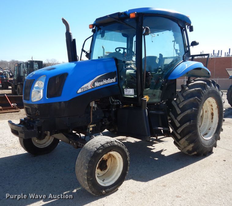 2006 New Holland TS110A  tractor - DK7649
