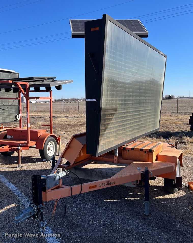 2008 Ver-Mac PCMS1210  message board trailer - LD9736