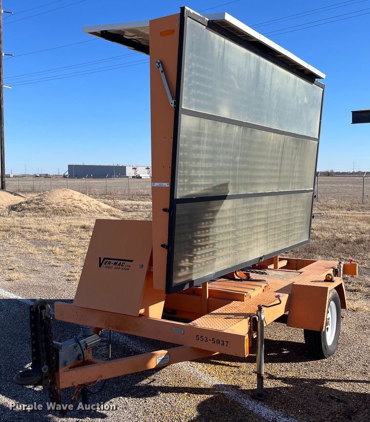 2007 Ver-Mac PCMS1210  message board trailer - LD9738