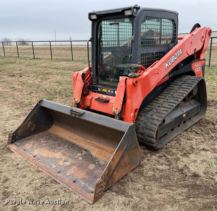 2015 Kubota SVL90-2  tracked skid steer loader - DP3070