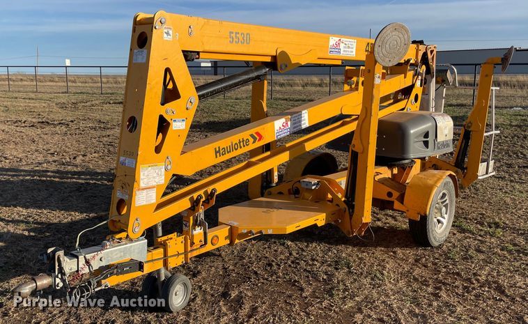 2017 Haulotte 4527A  boom lift - DQ5757