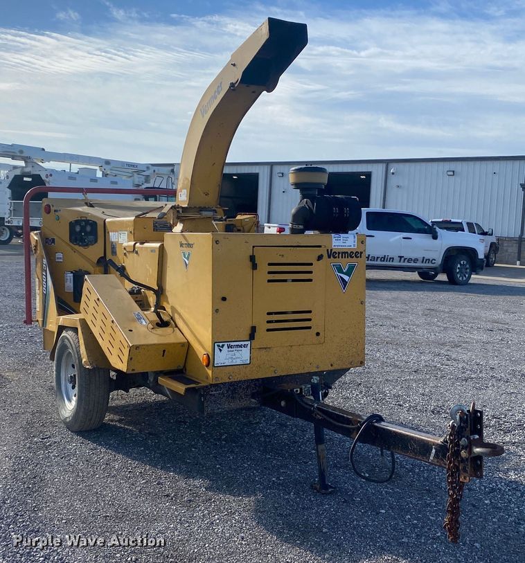 2012 Vermeer BC1000XL  wood chipper - DL7057
