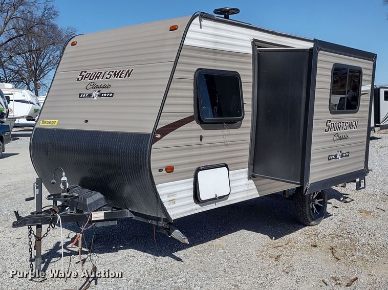 2018 KZRV Sportsman Classic  camper - DR8232