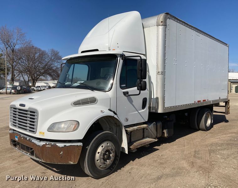 2016 Freightliner Business Class M2  box truck - HN9819