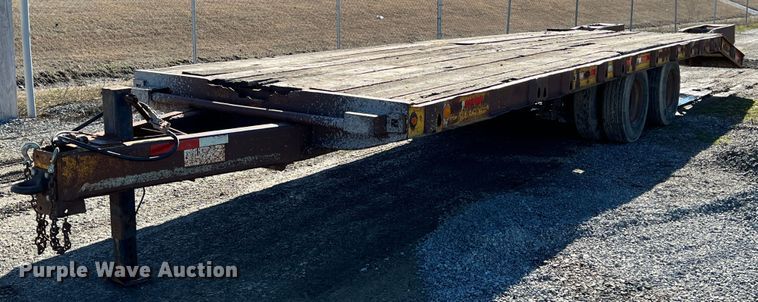 1984 Trail-Eze DN20R30  equipment trailer - KR9555