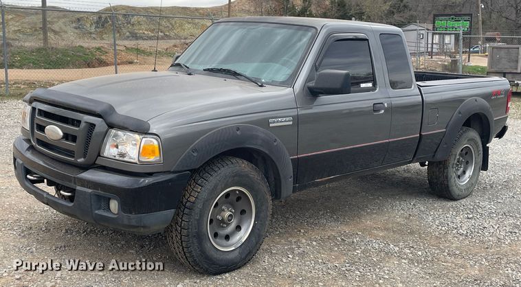 2007 Ford Ranger  SuperCab pickup truck - MM9345
