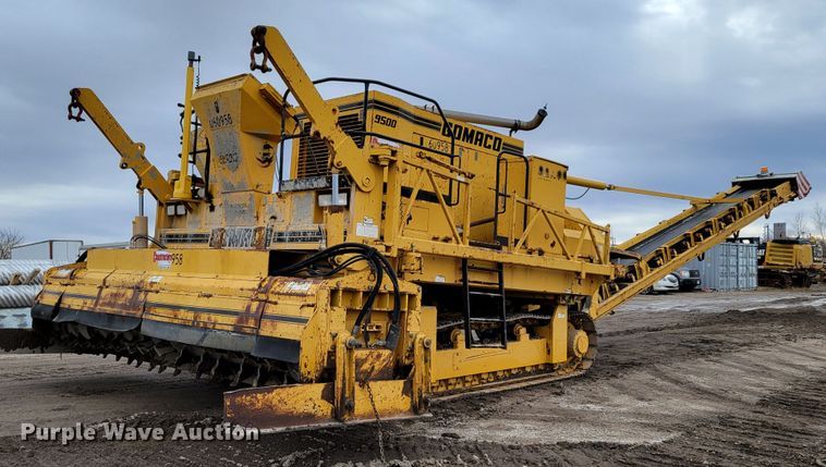 2001 Gomaco 9500  trimmer - DO4184