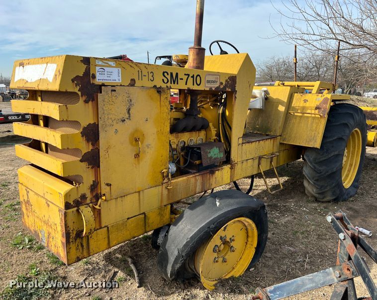 Pettibone SM-710  speed mixer tractor - DP0034