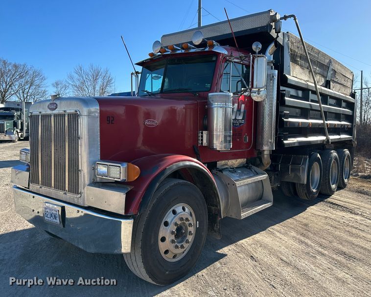 2003 Peterbilt 357  dump truck - DR6045