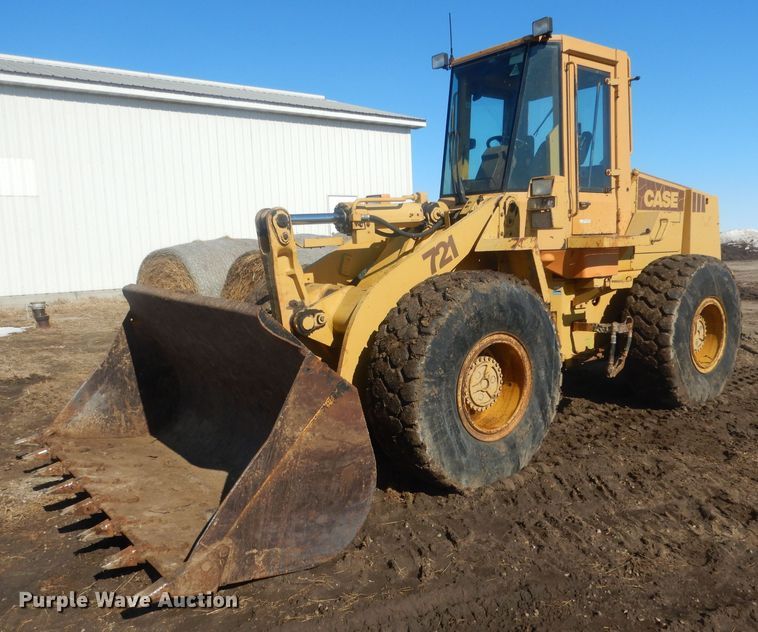 1992 Case 721  wheel loader - HQ9590