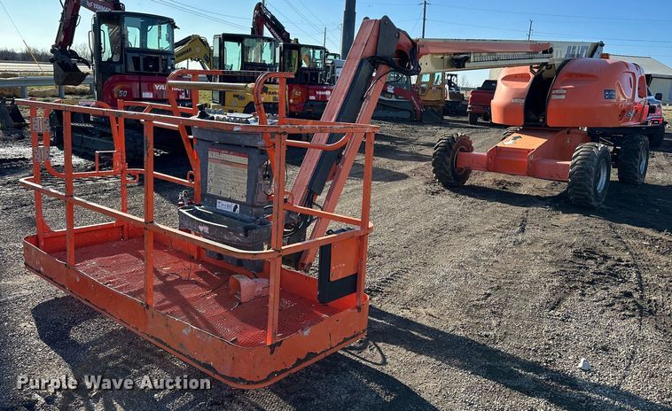 2013 JLG 460SJ  boom lift - JC9965