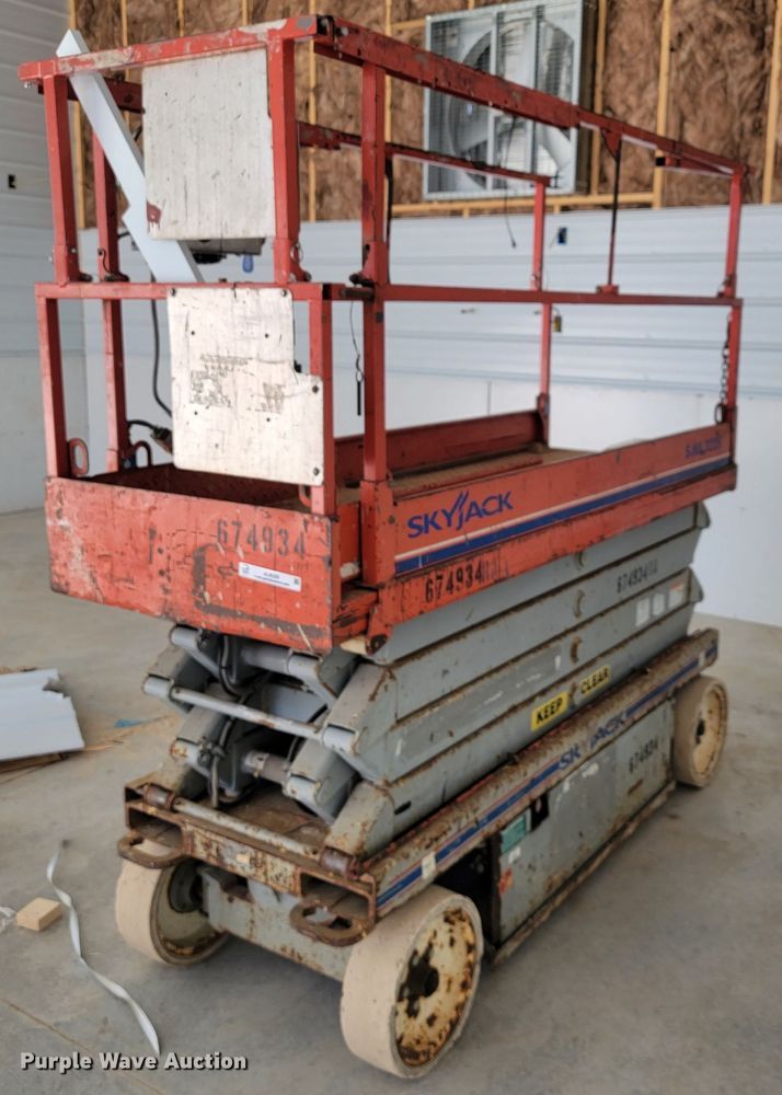 2007 Skyjack SJ3226  scissor lift - JL9329