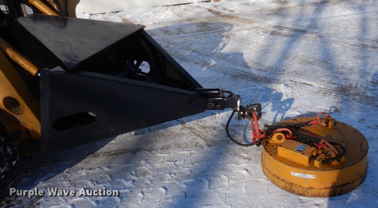 Moley Magnetics ESM 30  Moley ESM 30 skid steer magnet - KU9820