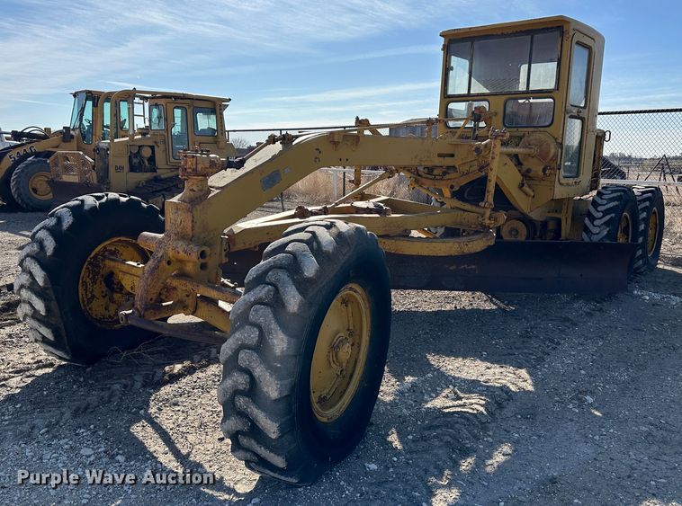 Caterpillar 112  motor grader - LT9129