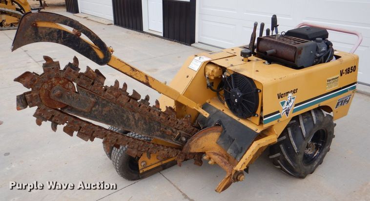 1995 Vermeer V-1850  trencher - MC9832