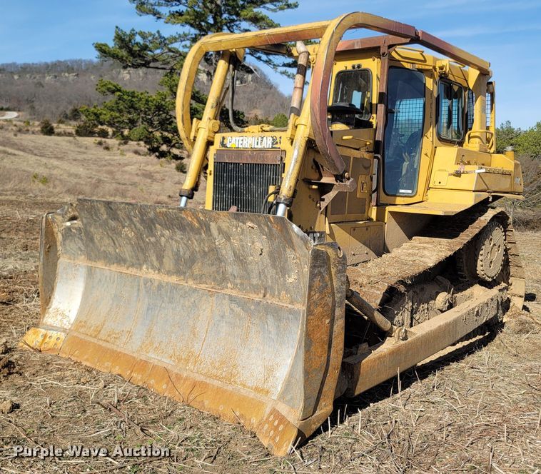 1987 Caterpillar D6H Series II  dozer - ME9049