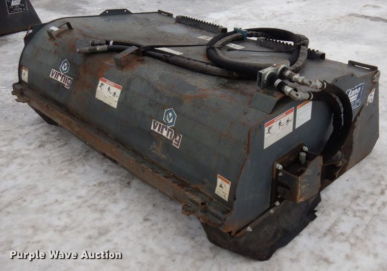 Virnig  skid steer sweeper - AF9315