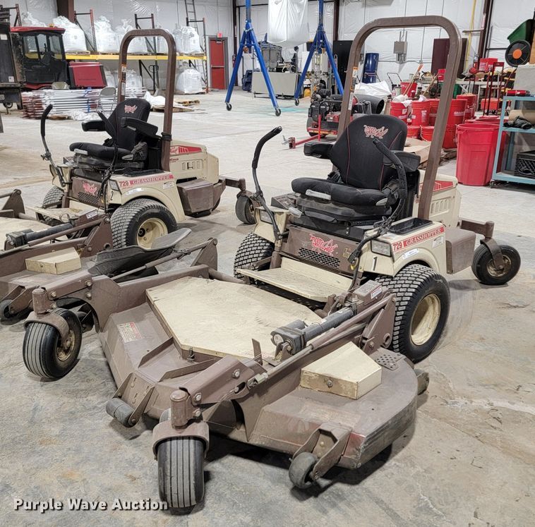 Grasshopper 729  ZTR lawn mower - ME9771