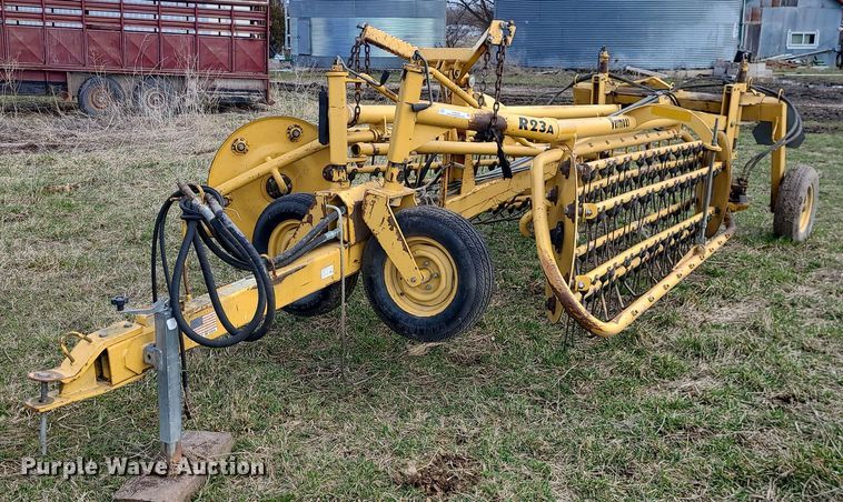 Vermeer R23A  hay rake - LH9889