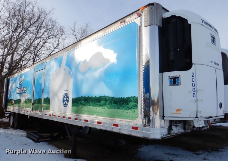 2010 Great Dane  refrigerated van trailer - DK2146