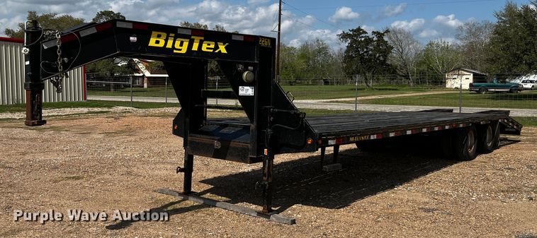 2012 Big Tex 22GN-25BK+5  equipment trailer - DQ2005