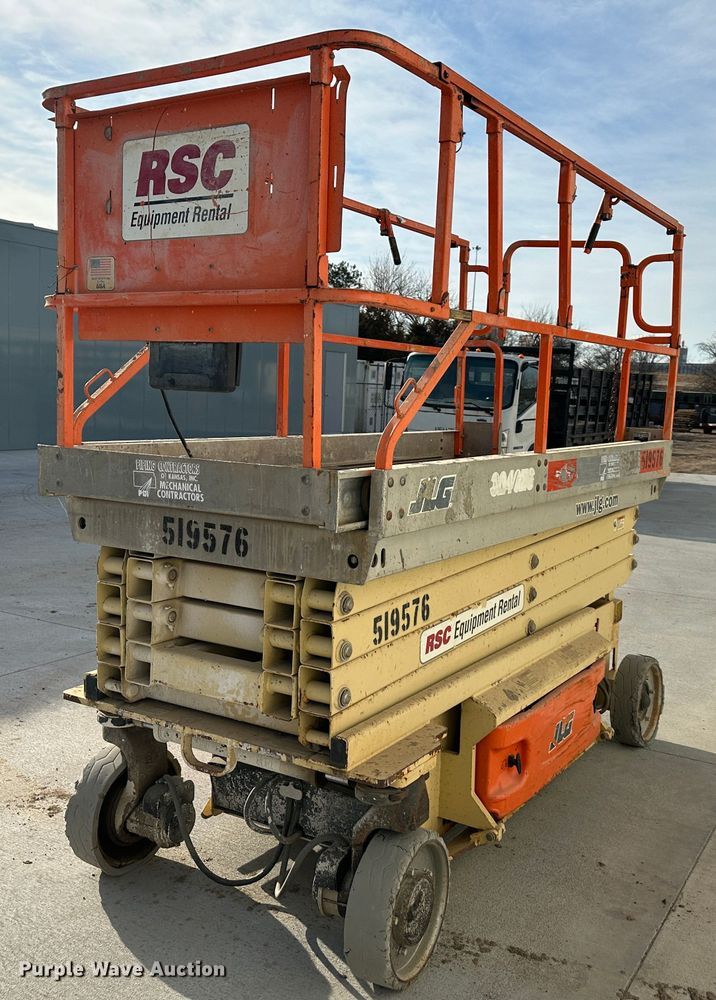 2004 JLG 3246ES  scissor lift - DR5014