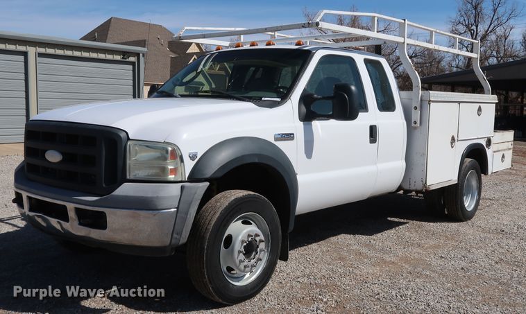 2006 Ford F450 Super Duty XL  utility / service truck - IY9115