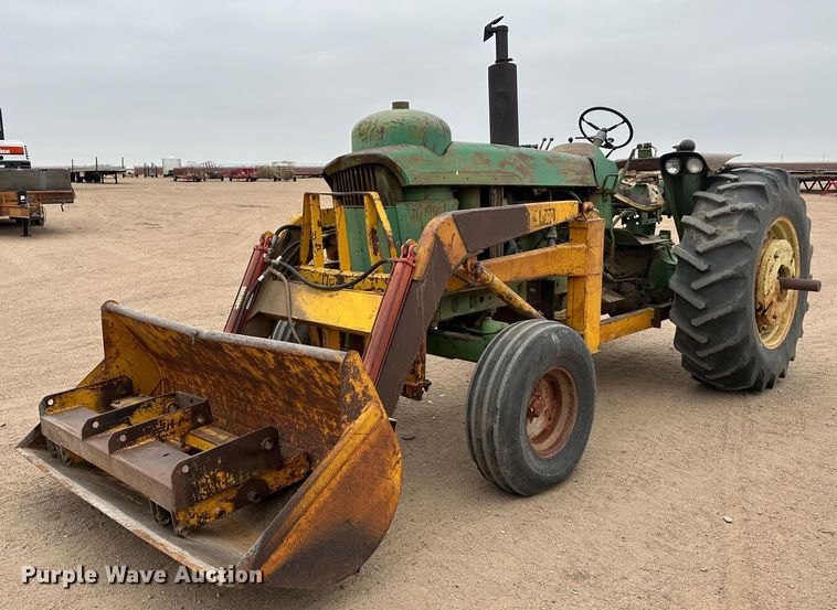 1961 John Deere 4010  tractor - LT9137