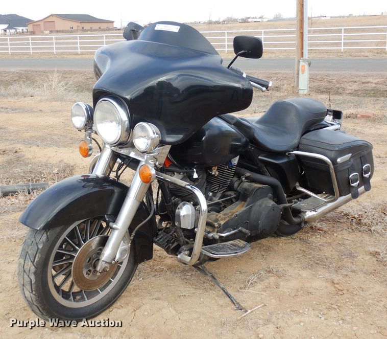 1983 Harley Davidson Electra Glide Classic  motorcycle - MR9747