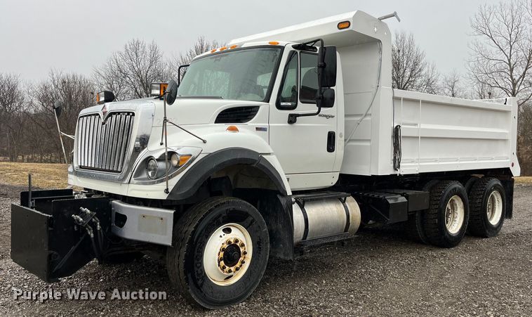 2013 International WorkStar 7500  dump truck - LA9826