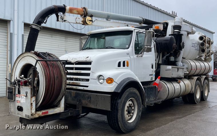 2003 Sterling LT7500  sewer jetter truck - LJ9559