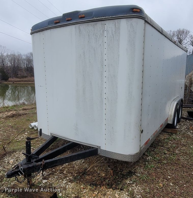 1998 Doolittle  enclosed cargo trailer - MB9840
