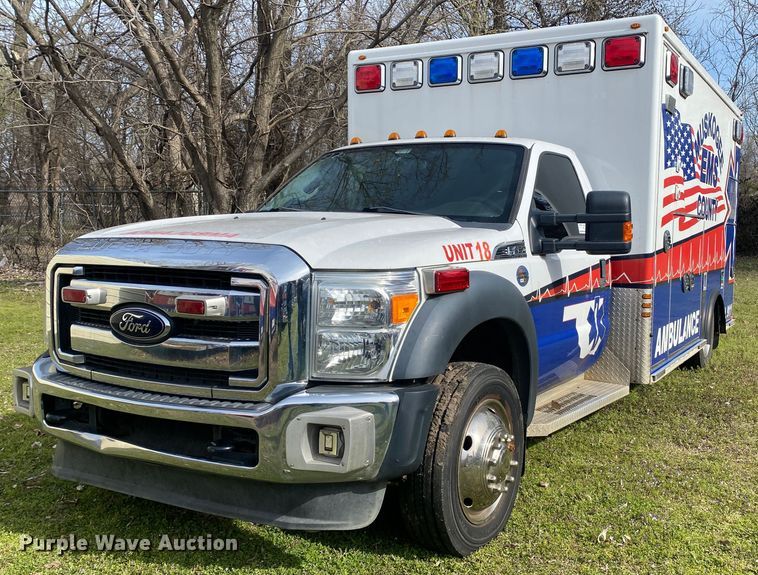 2012 Ford F450 Super Duty  ambulance - DL7112