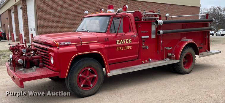 1967 Ford F750  pumper fire truck - MP9242
