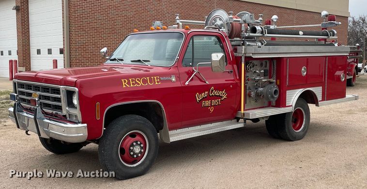 1979 Chevrolet Scottsdale 30  brush fire truck - MP9244