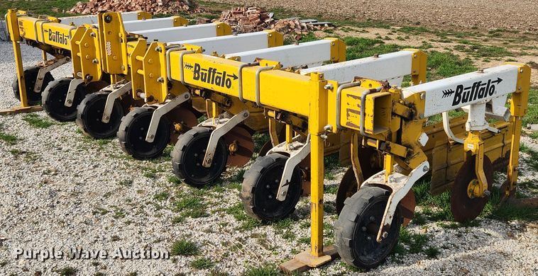 Buffalo 63000630  row crop cultivator - JB9478