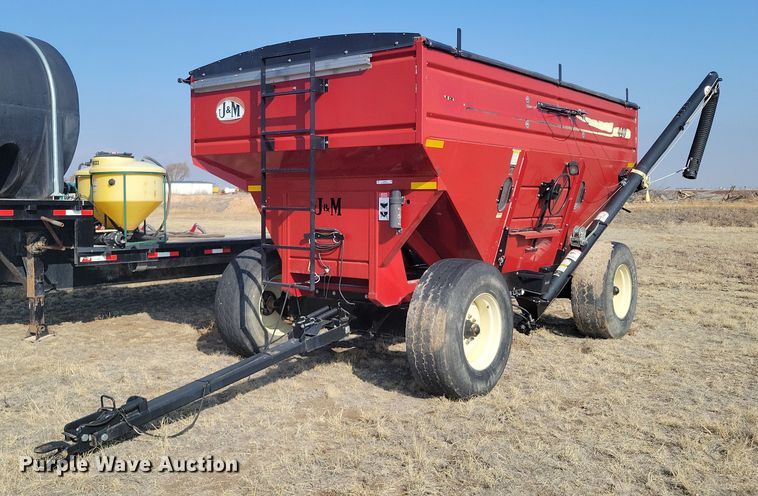 J&M 440  gravity wagon - KD9267
