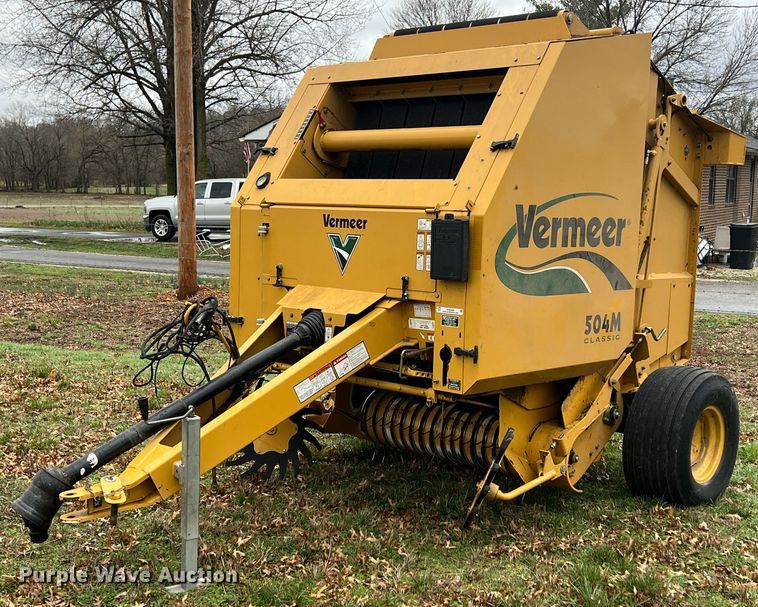 2010 Vermeer 504M Classic  round baler - KR9488