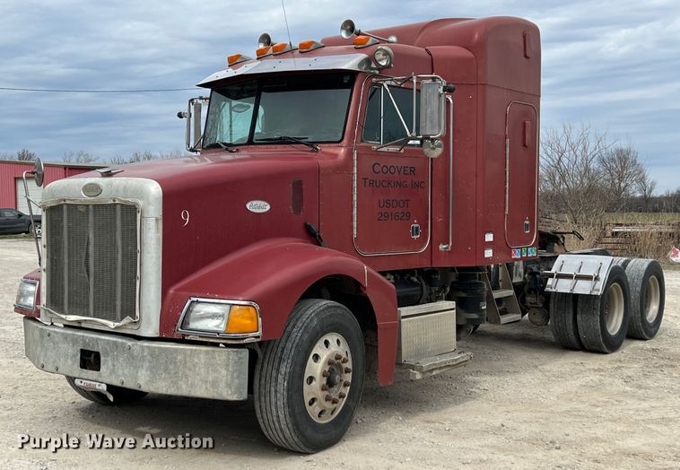 1997 Peterbilt 385  semi truck - KR9516