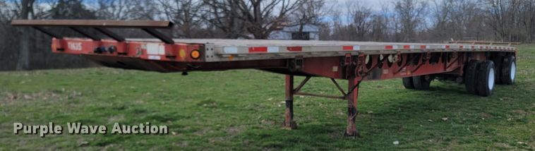 2002 Lufkin  flatbed trailer - MB9863