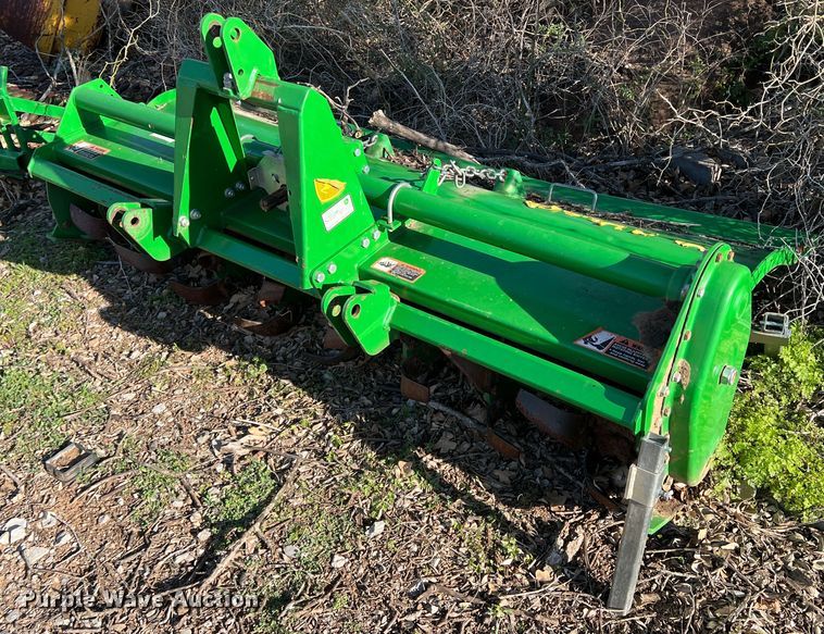 John Deere 681  tiller - MQ9855