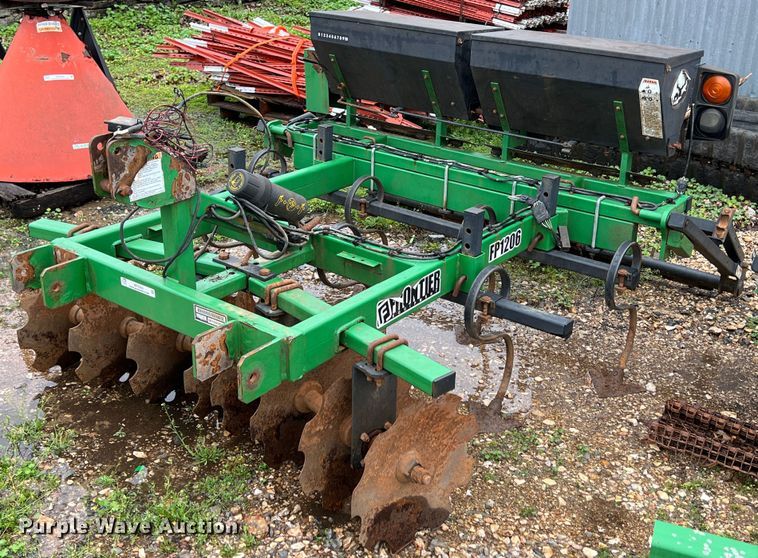 Frontier FP1206  seeder - MY9562