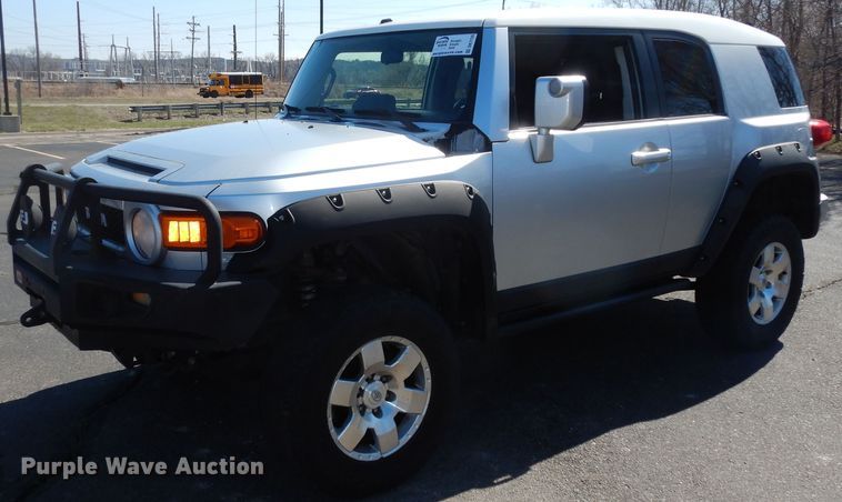 2007 Toyota FJ Cruiser  SUV - DK7735