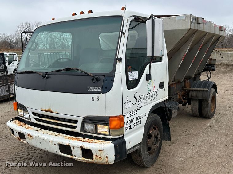 1999 Isuzu NPR  truck cab and chassis - DR5074